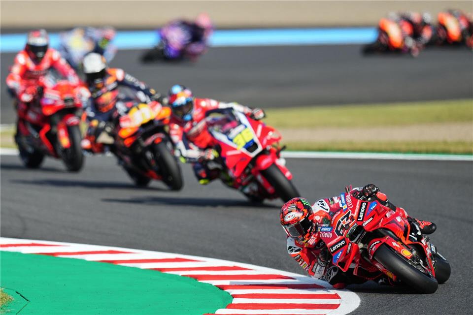 War in Motegi nicht zu schlagen: Sprint- und Rennsieger Francesco BagnaiaHiro Komae/AP/dpa