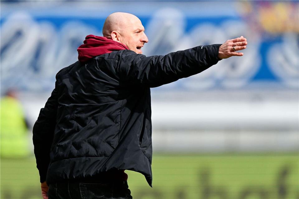 War mit dem Auftritt seiner Mannschaft zufrieden: FCK-Trainer Torsten Lieberknecht.Uwe Anspach/dpa