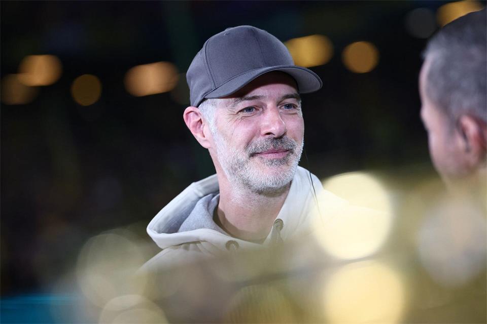 War stolz auf sein Team: HEBC-Trainer Philipp Obloch.  Christian Charisius/dpa