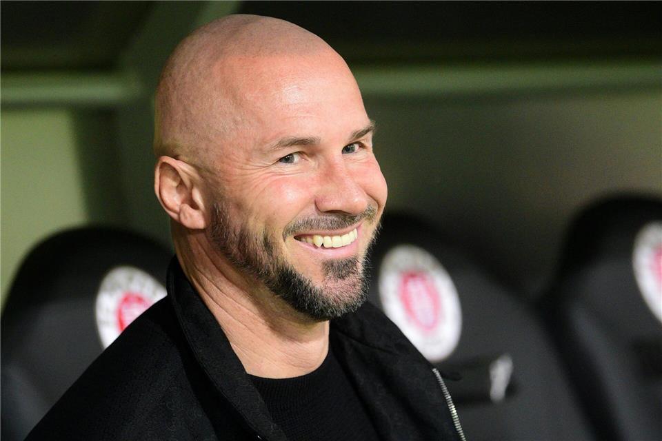 DFB-Pokal: FC St. Pauli gelingt Revanche gegen Hoffenheim  War vor der Partie zuversichtlich: Hoffenheims Trainer Christian Ilzer.Daniel Bockwoldt/dpa