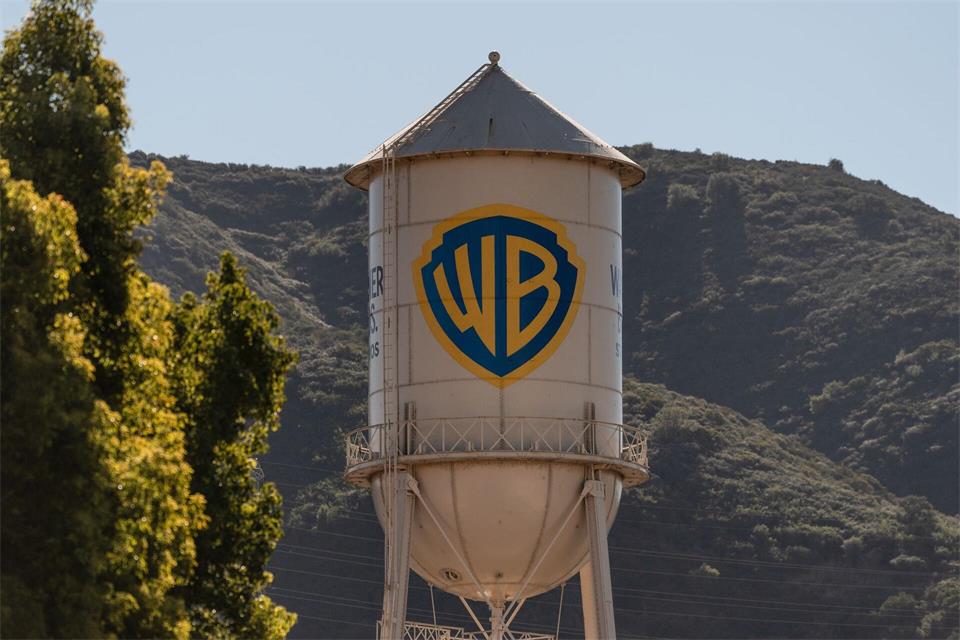 Warner Bros. ist ein Hollywood-Urgestein. (Archivbild)Jae C. Hong/AP/dpa