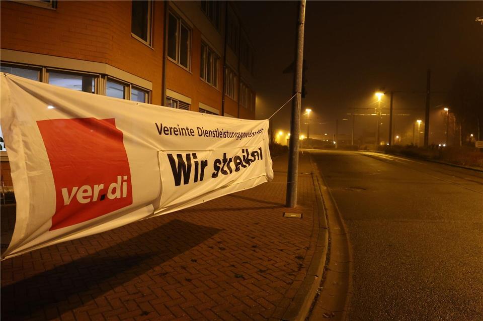 Warnstreiks im Thüringer Nahverkehr geplant (Illustration) Bodo Schackow/dpa