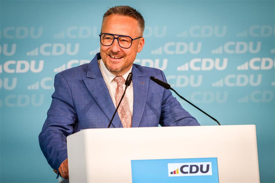 Was gerade in der Parteienlandschaft in Ostdeutschland geschehe, könne „auch in Duisburg und in Bremen passieren“, sagt Bremens CDU-Chef.Focke Strangmann/dpa