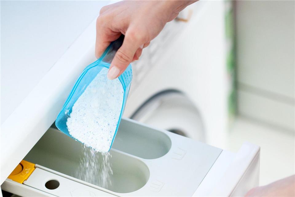 Waschleistung und Inhaltsstoffe: 28 verschiedene Vollwaschmittelpulver hat die Zeitschrift „Öko-Test“ untersucht.picture alliance/dpa/dpa-tmn