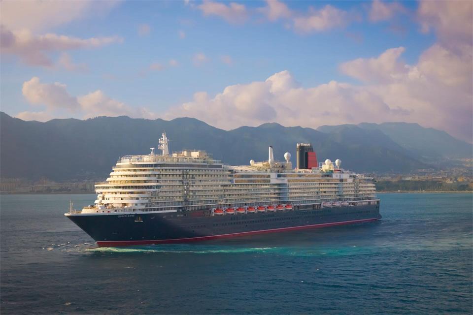 Wechsel für 2029 geplant: Die „Queen Anne“ wechselt von Cunard zu P&O Cruises und soll umfassend umgestaltet werden.Carnival Corporation/dpa-tmn