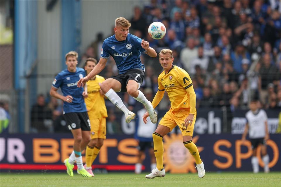 Wechselt von Bielefeld nach Osnabrück: Stürmer Julian Kania.Friso Gentsch/dpa