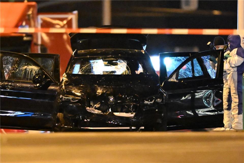 Haarprobe: Magdeburg-Attentäter stand nicht unter Drogen Weder im Blut noch in einer Haarprobe zeigen sich Hinweise darauf, dass der Attentäter aufgrund von Drogen- oder Alkoholkonsum schuldunfähig sein könnte. (Archivbild)Hendrik Schmidt/dpa