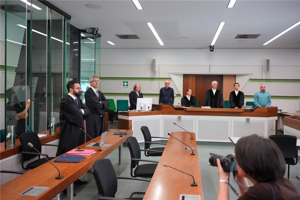 Wegen Vergewaltigung ist ein Mitglied eines Missbrauchs-Netzwerks zu fünf Jahren Haft verurteilt worden. Soeren Stache/dpa