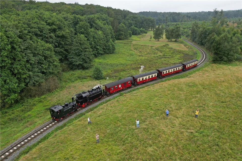 Wegen akuten Sanierungsbedarfs fahren keine Züge der Selketalbahn mehr zwischen Alexisbad und Harzgerode. (Archivbild)Matthias Bein/dpa