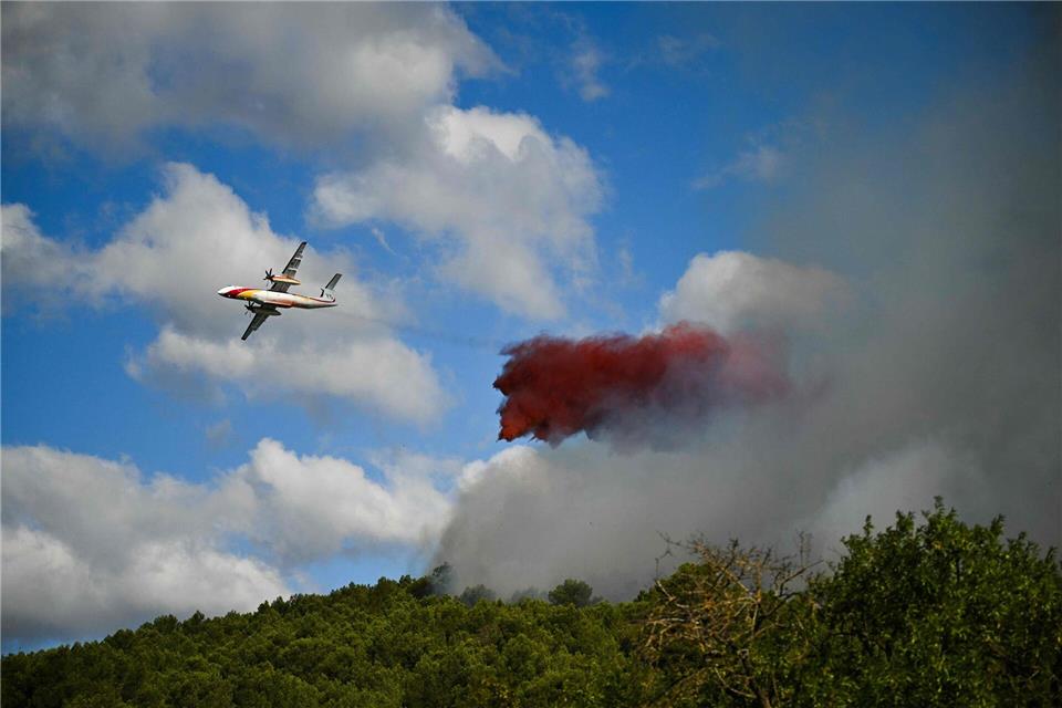 Wegen der Waldbrände sollen Zuschauer nicht zur Tour-Etappe kommen (Archivbild).Lionel Bonaventure/AFP/dpa