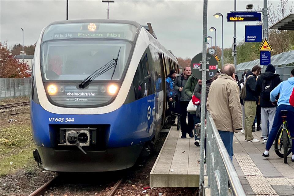 Wegen einer Baustelle fahren die Züge des RE 14 am Wochenende von Borken nur bis Dorsten. In der kommenden Woche gibt es zudem Ausfälle in den Abendstunden.