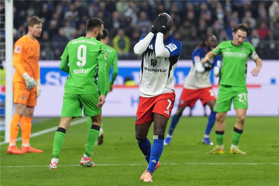 Wegen eines Fehlverhaltens suspendiert: Jean-Luc Dompé vom HSV. (Archivbild)Marcus Brandt/dpa