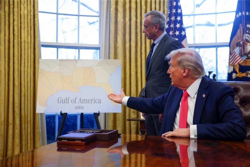 Wegen eines Streits um die Bezeichnung des Golfs von Mexiko hatte das Weiße Haus den Zugang für die Nachrichtenagentur AP beschränkt. (Archivbild)Uncredited/Pool/dpa