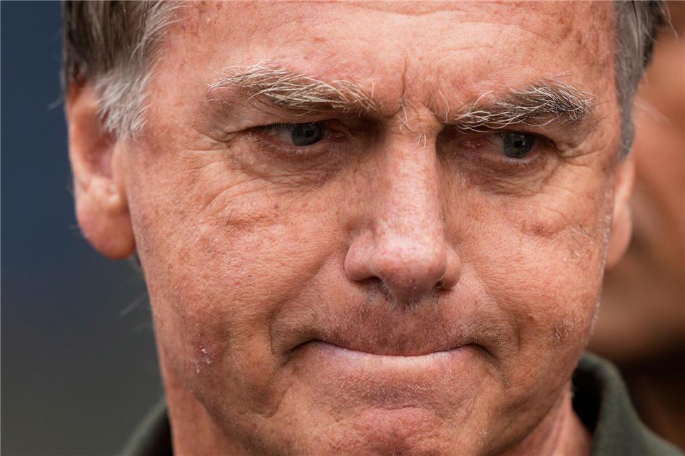 Wegen eines versuchten Staatsstreichs wurde Bolsonaro zu mehr als 27 Jahren Freiheitsstrafe verurteilt. (Archivbild)Eraldo Peres/AP/dpa
