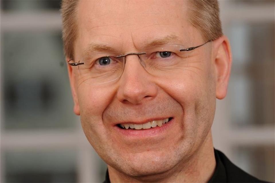 Weihbischof Stefan Zekorn.