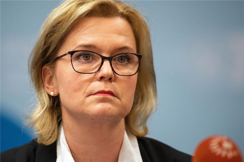 Weist den Vorwurf der Queerfeindlichkeit zurück: Polizeipräsidentin Miriam Brauns. Marius Becker/dpa