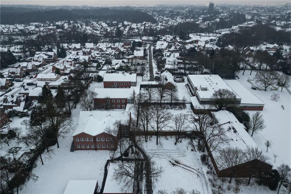 Weite Teile Niedersachsens sind schneebedeckt.Lars Penning/dpa