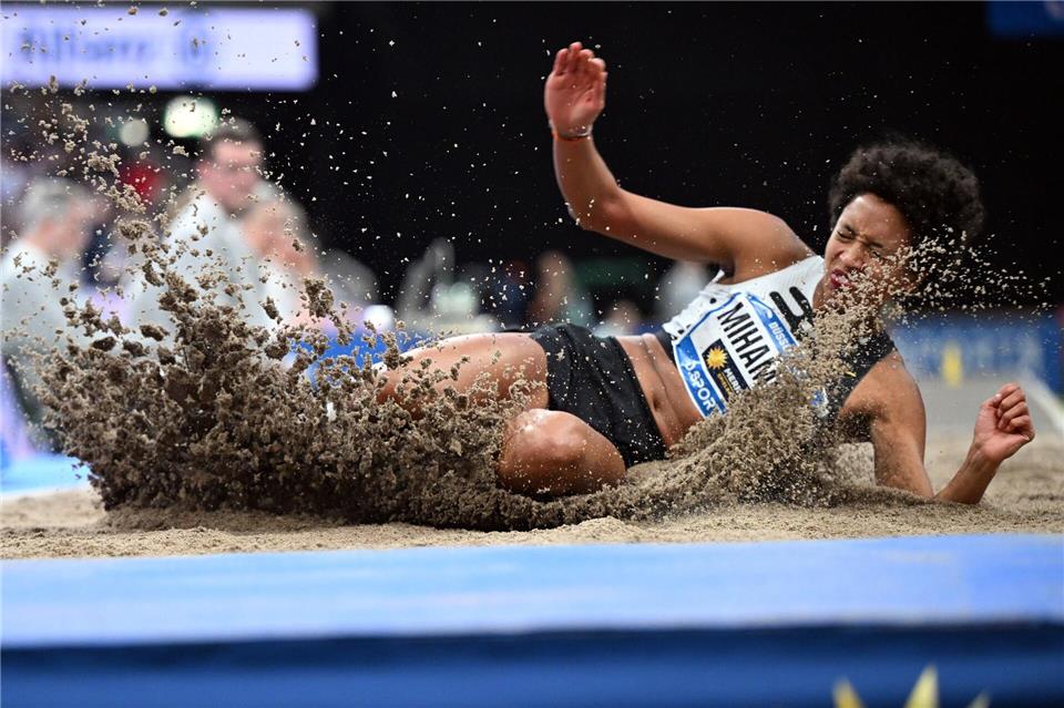 Weitspringerin Malaika Mihambo geht zum sechsten Mal in Düsseldorf an den Start. (Archivfoto) Federico Gambarini/dpa