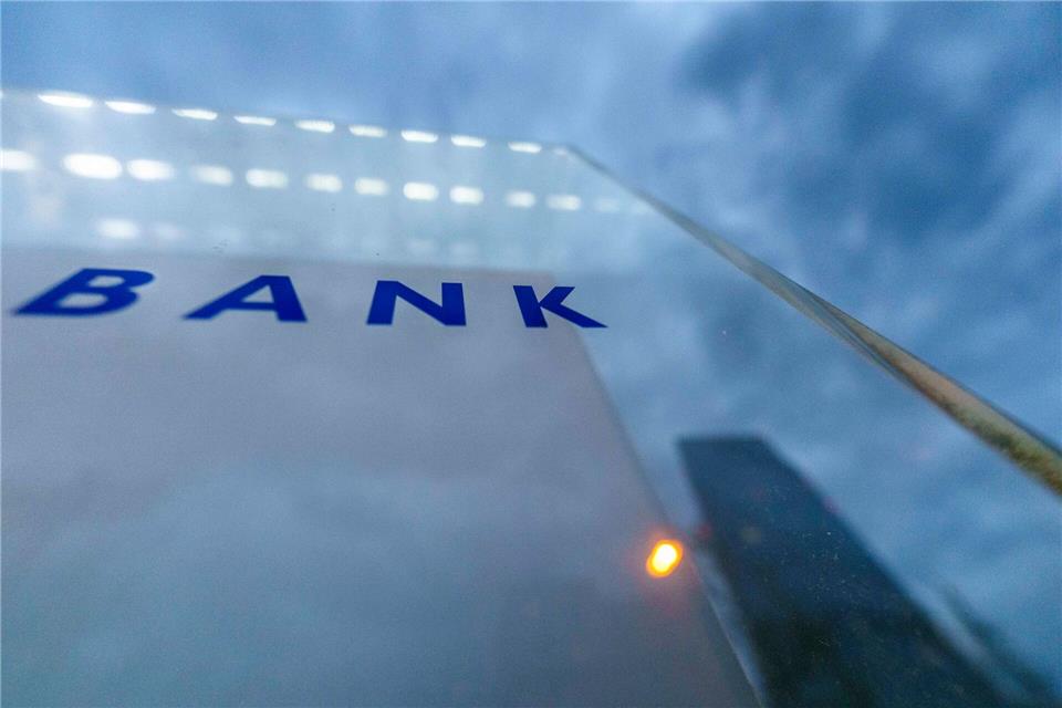 Welche Auskünfte darf meine Bank eigentlich von mir verlangen? Das kommt ganz darauf an, welches Produkt nachgefragt wird.picture alliance/dpa