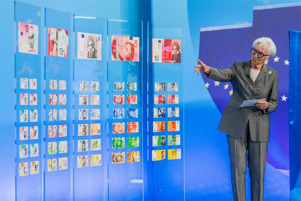 Welche Motive werden die neuen Euro-Banknoten prägen?Andreas Arnold/dpa