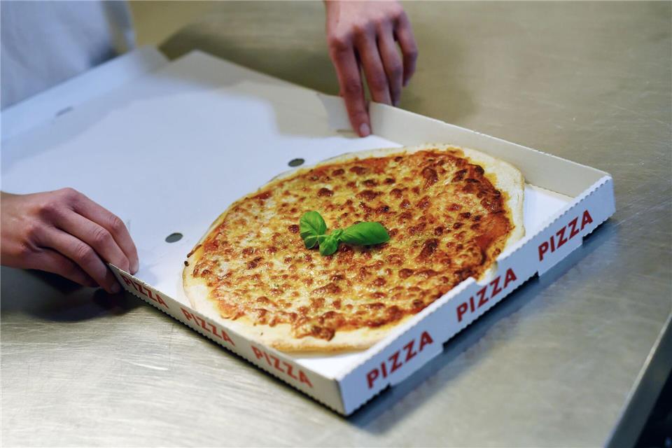 Welche Pizzen die Kunden bestellt hatten, ist nicht bekannt. (Symbolbild)Jens Kalaene/dpa-Zentralbild/dpa-tmn