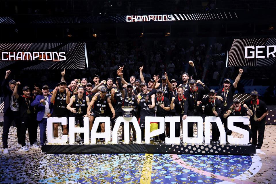 Welt- und Europameister: Deutschland ist auf dem Basketball-Thron. (Archivfoto)Matthias Stickel/dpa