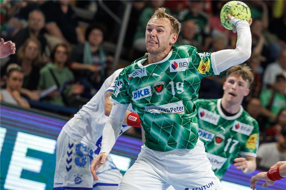 Welthandballer Mathias Gidsel war bester Torschütze der Füchse im Test gegen Potsdam.Andreas Gora/dpa