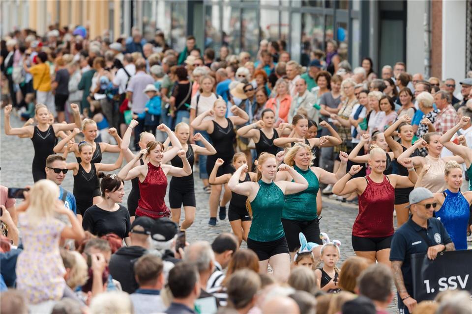 Weniger Frauen als Männer sind Mitglieder in Thüringer Sportvereine, doch ihre Zahl ist im vergangenen Jahr gestiegen. (Symbolbild) Michael Reichel/dpa