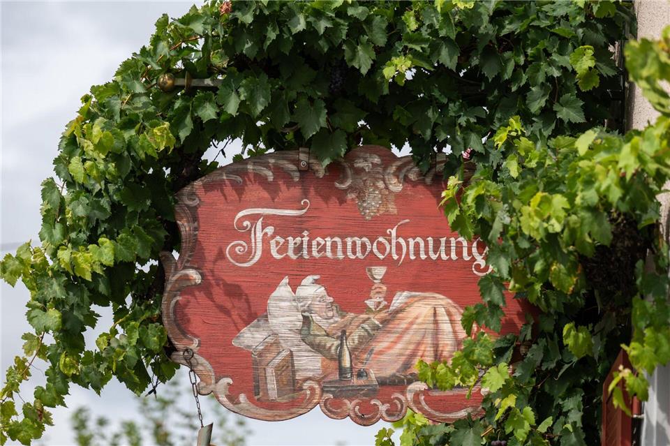 Weniger Übernachtungen im Südwesten im Jahr 2025. (Archivbild)Silas Stein/dpa