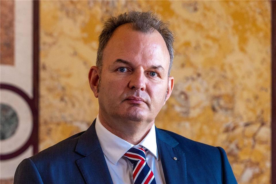 „Wenn die staatlichen Investitionen greifen, werden sie auch das Vertrauen in die deutsche Wirtschaft stärken“, sagte Agenturchef Markus Biercher. (Archivbild)Jens Büttner/dpa