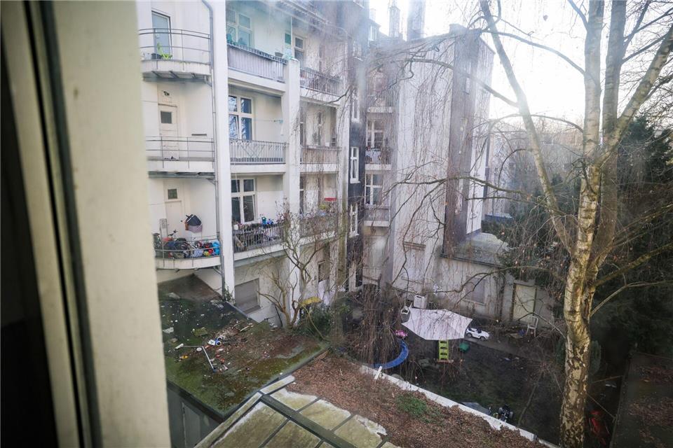 Wer an verwahrlosten, überteuerten Bruchbuden verdient, muss mit Bußgeldern bis zu 500.000 Euro rechnen. (Symbolbild)Christoph Reichwein/dpa