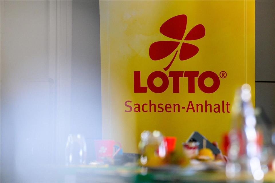 Wer ein Produkt von Lotto-Toto Sachsen-Anhalt kauft, tut auch etwas für das Gemeinwohl. (Archivbild)Klaus-Dietmar Gabbert/dpa