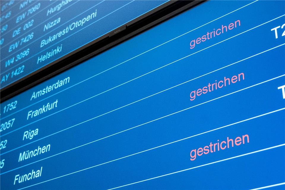 Wer heute mit der Lufthansa nach Frankfurt oder München fliegen wollte, muss sich wegen des Pilotenstreiks eventuell eine Alternative suchen.Daniel Bockwoldt/dpa