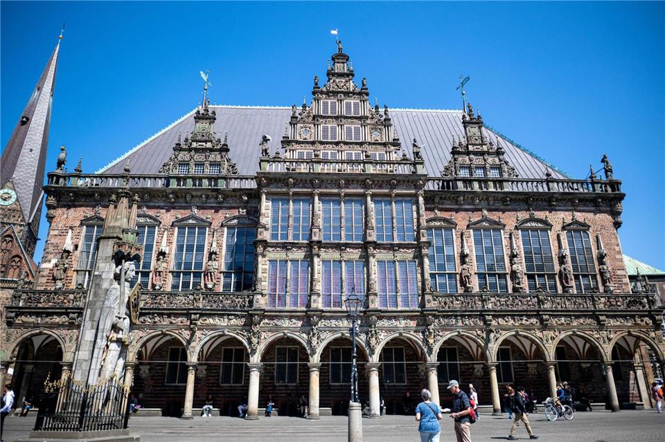 Wer nimmt künftig an den Senatssitzungen im Bremer Rathaus teil? (Archivfoto)Sina Schuldt/dpa