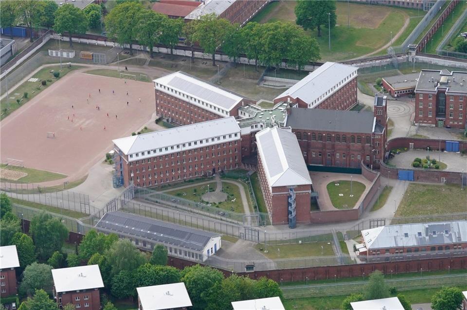 Wer seine Geldstrafe nicht bezahlt, soll in Hamburg wieder zur Verbüßung einer Ersatzfreiheitsstrafe inhaftiert werden (Archivbild). Marcus Brandt/dpa