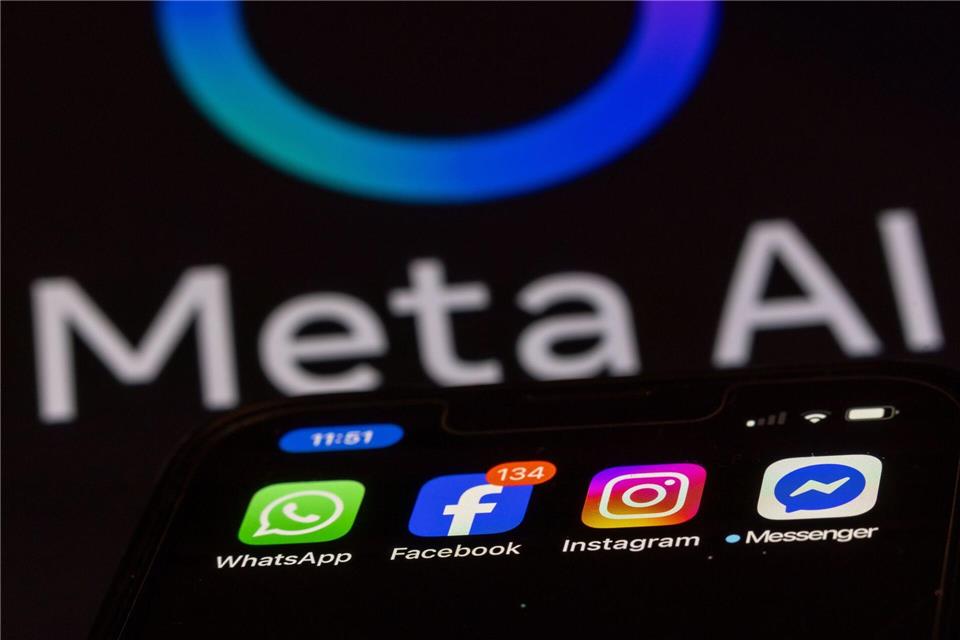 Wer verhindern möchte, dass Meta AI mit den eigenen Daten von Facebook, Instagram oder Whatsapp trainiert wird, muss dem mit HIlfe von Online-Formularen widersprechen.picture alliance/dpa