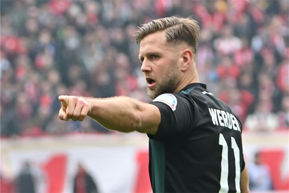 Werder-Stürmer Niclas Füllkrug ist bei den Fans beliebt.