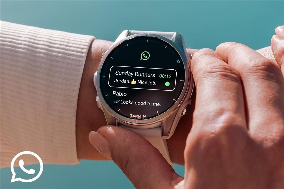 WhatsApp am Handgelenk: Garmin-Smartwatches ermöglichen jetzt das Lesen, Beantworten und Versenden von Nachrichten direkt über die Uhr.Garmin/dpa-tmn