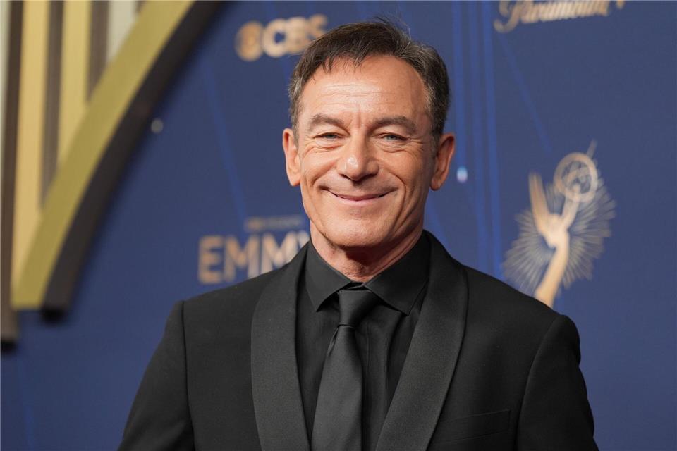 „White Lotus“-Star Jason Isaacs lebt seit 27 Jahren ohne Alkohol und Drogen. (Archivbild) Jae C. Hong/Invision/AP/dpa