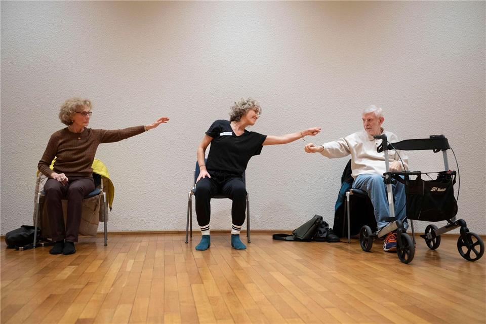 Wichtig sei, dass beim Tanzen kein Druck entstehe, sagt die Trainerin.Boris Roessler/dpa