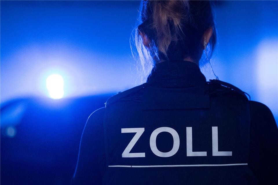 Widerstand bei Großrazzia: In Mönchengladbach wurden Beamte attackiert. (Symbolbild)Leonie Asendorpf/dpa