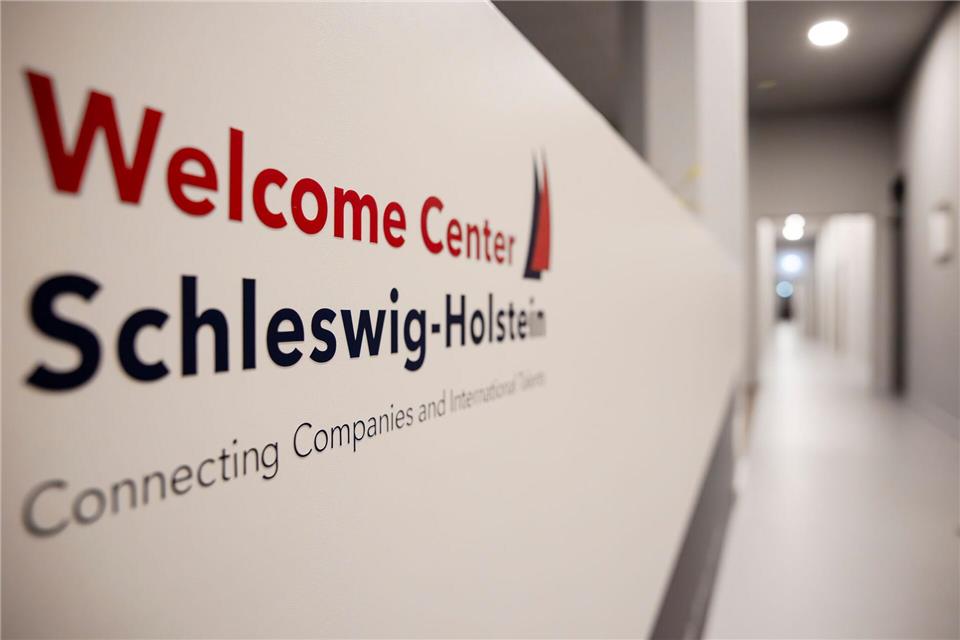 Wie erfolgreich ist das Welcome Center in Schleswig-Holstein? (Symbolbild)Frank Molter/dpa