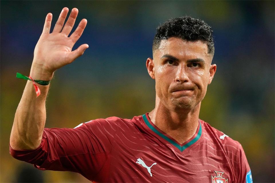 Wie geht es mit Ronaldo im Nationaltrikot weiter? (Archivbild)Rebecca Blackwell/AP/dpa