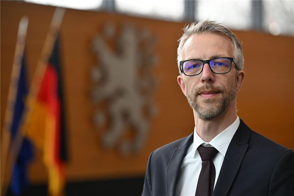 Wie genau werden Stimmen gezählt? Das soll für Bürgerinnen und Bürger transparenter werden, finden die Datenschutzbeauftragten der Länder. Thüringens Landesbeauftragter für Datenschutz hat bei den diesjährigen Informationsfreiheitskonferenzen den Vorsitz. (Archivfoto)Martin Schutt/dpa