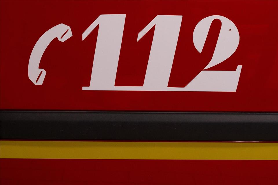Wie gut arbeitet die deutsche Feuerwehr mit ihren Kollegen in Tschechien zusammen? Antworten soll eine große Waldbrandübung liefern. (Symbolbild)Sven Hoppe/dpa
