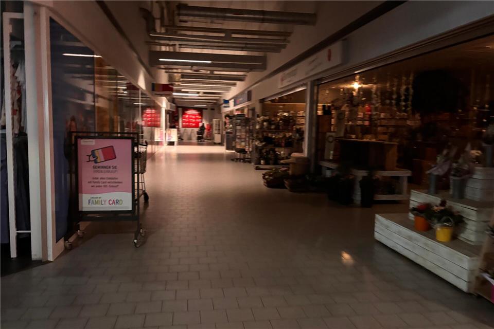 Wie hier im Kaufland waren zahlreiche Geschäfte und Privathaushalte am Mittwochmorgen ohne Strom.