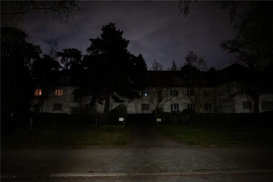 Wie in Berlin bei einem Stromausfall im April blieben die Lichter aus (Archivbild)Christoph Soeder/dpa