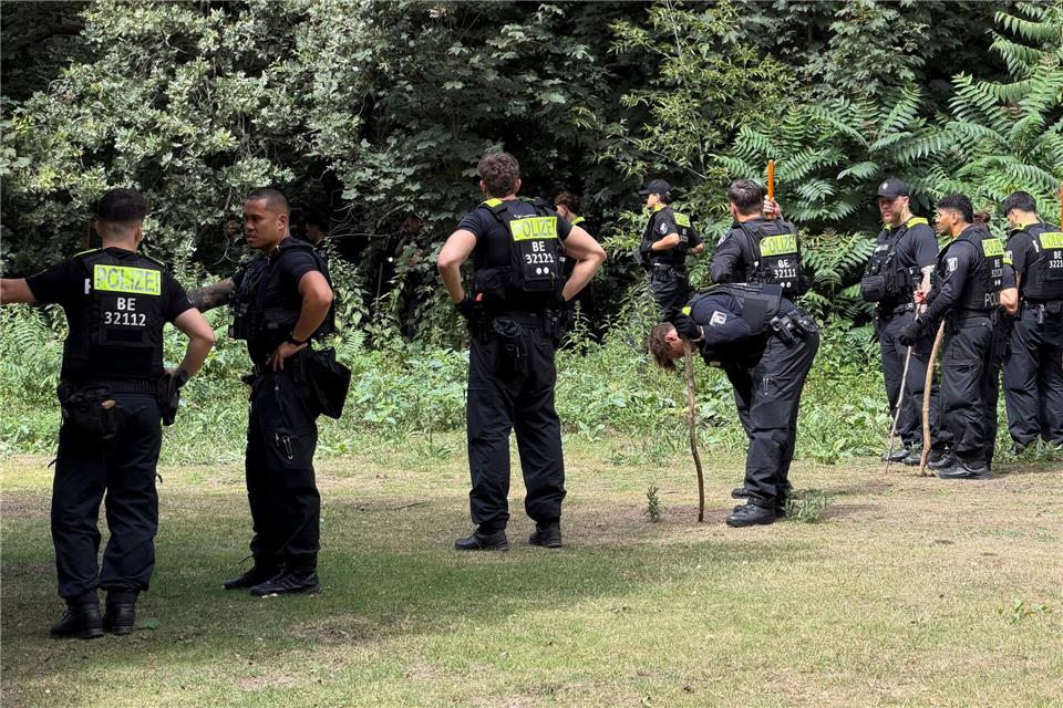 Wie konnte es zu dem Anschlag am Rande des Berliner CSD kommen? Die Frage beschäftigt auch die Innenpolitiker im Bundestag. (Archivbild vom 29.07.2026)Sven Kaeuler/dpa