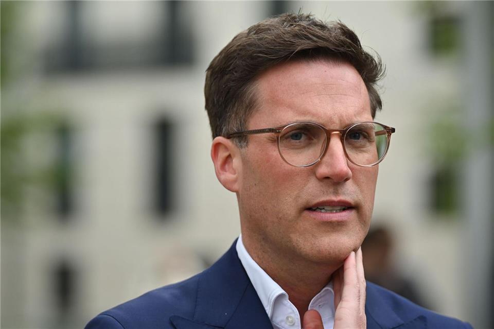 Wie sieht seine Zukunft aus? Dazu hatte sich CDU-Landeschef Manuel Hagel lange nicht klar geäußert. Katharina Kausche/dpa