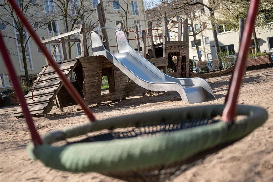 Wie sollen in Köln künftig die Spielplätze heißen? Das ist eine laufende Debatte. (Illustration)Marius Becker/dpa
